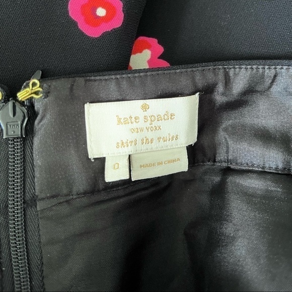 KATE Spade | Falling Florals Skirt Size 0 - Picture 8 of 8